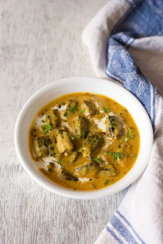 Dahi Bhindi (Okra with Yogurt Gravy) – Mauritian Cuisine